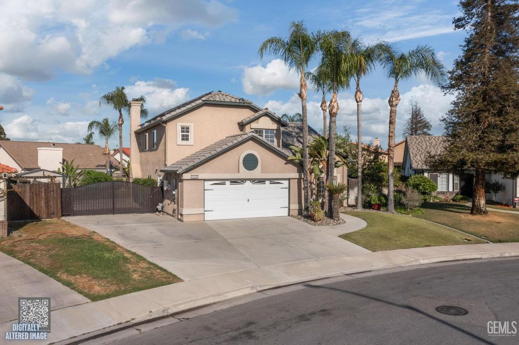 Photo of 4927 Sanderling Lane, Bakersfield, CA 93312 (MLS # 202603675)