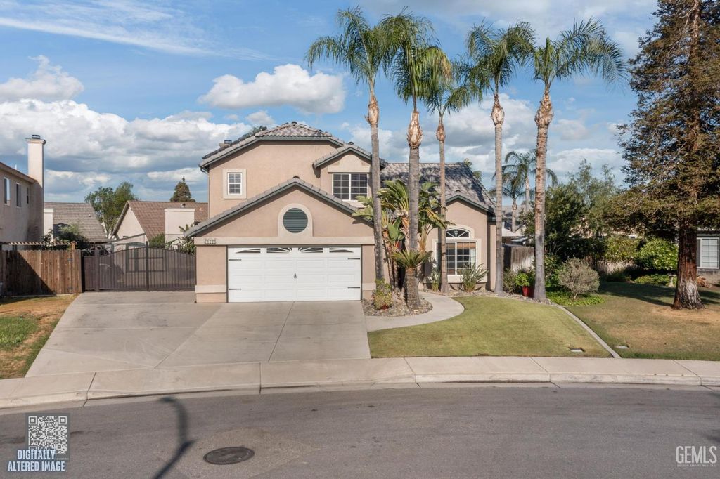 Photo of 4927 Sanderling Lane, Bakersfield, CA 93312 (MLS # 202603675)