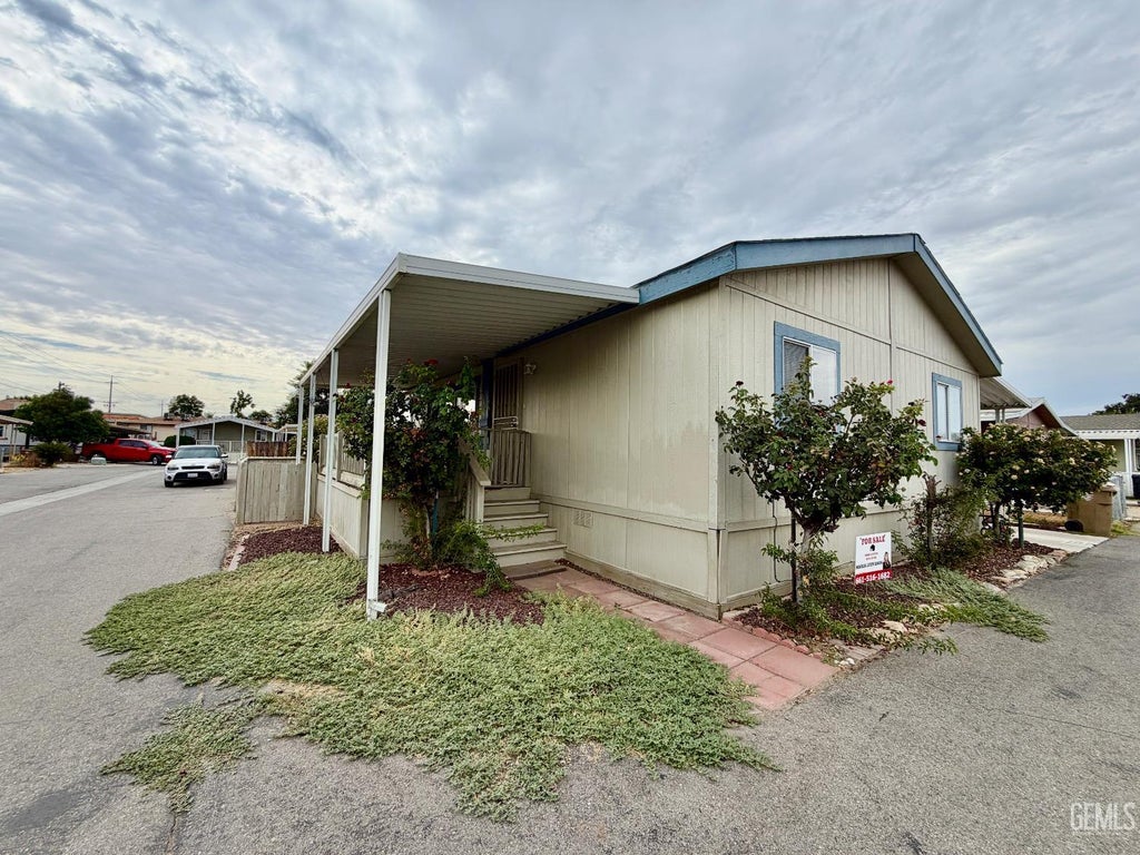 Photo of 6351 Akers Road #118, Bakersfield, CA 93313 (MLS # 202607572)