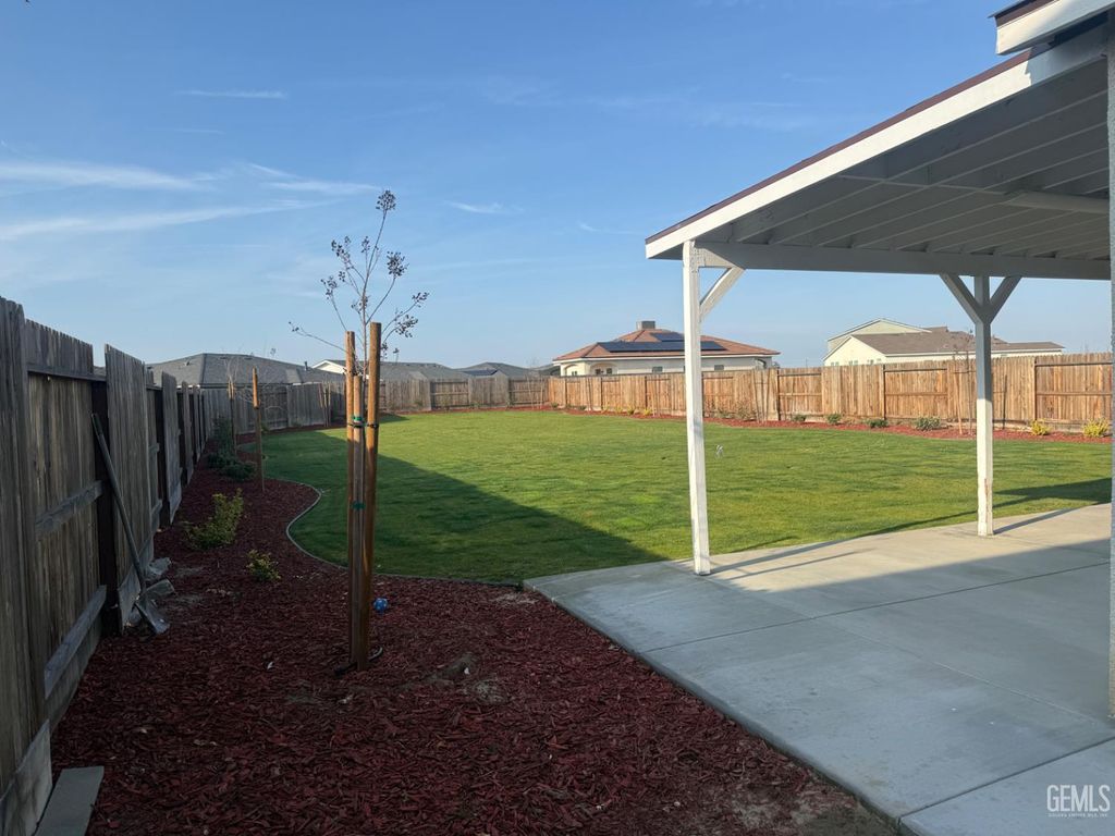 Photo of 6611 Wind Wolfs Lane, Bakersfield, CA 93313 (MLS # 202602206)