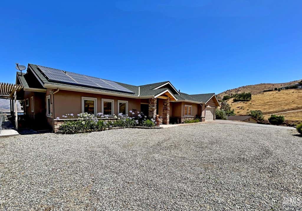 Photo of 3303 Piute Hill Road, Lake Isabella, CA 93240 (MLS # 202605748)