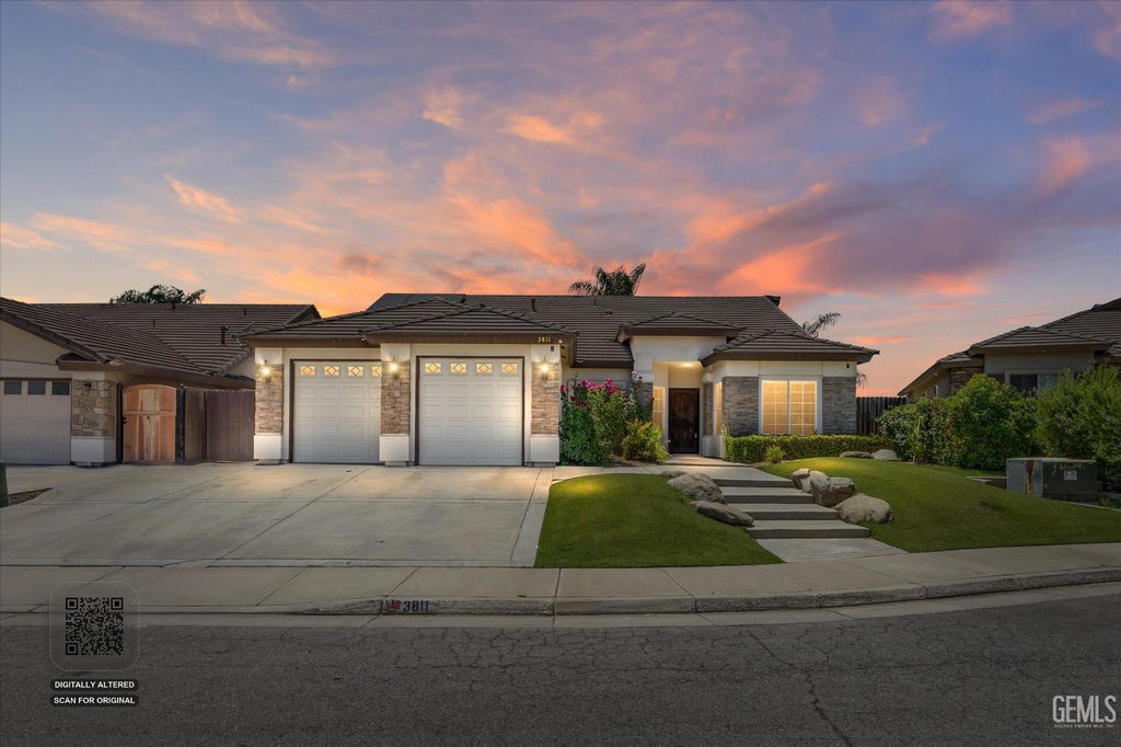 Photo of 3811 Europa Lane, Bakersfield, CA 93312 (MLS # 202606660)