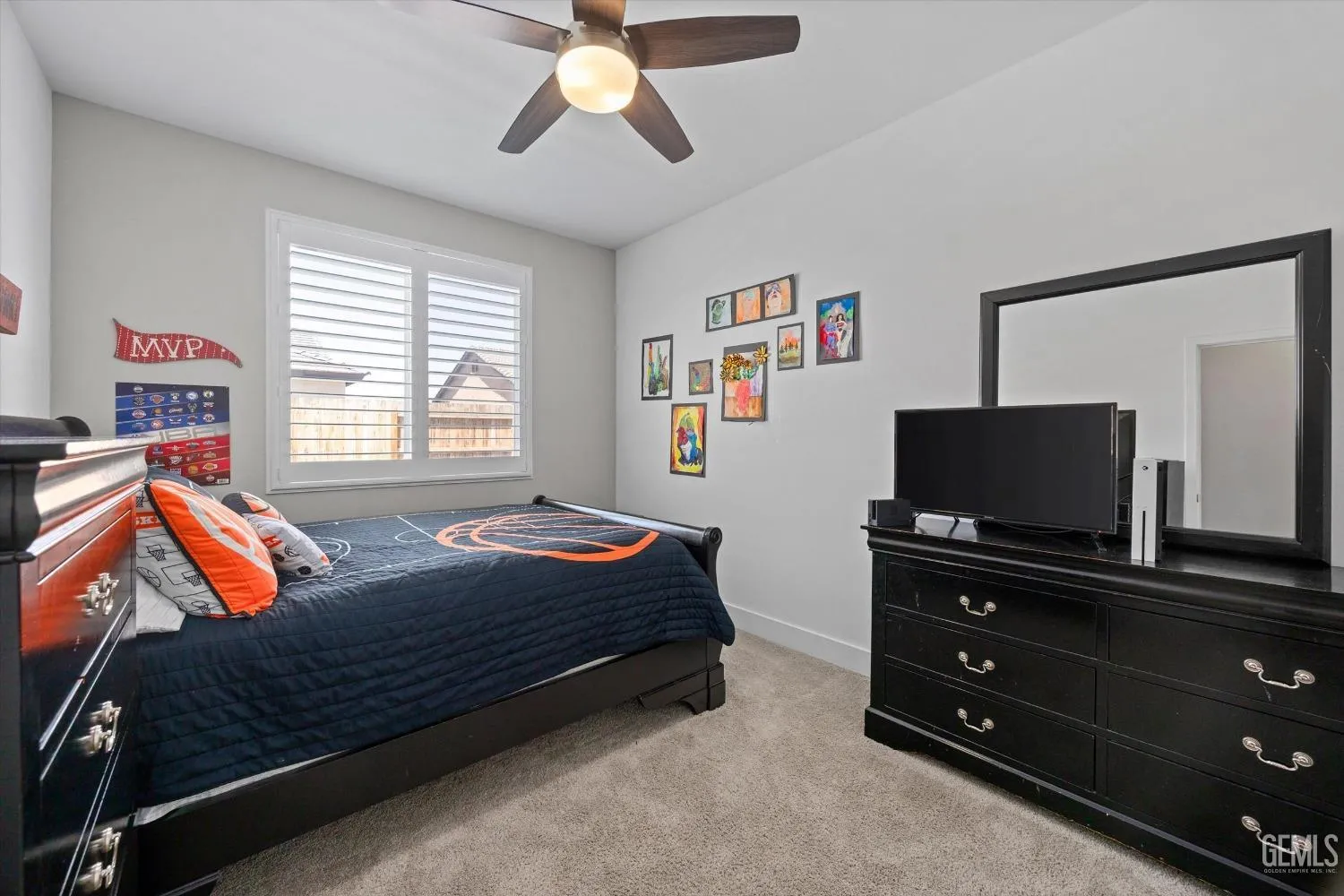 Bakersfield, California 93313, United States, 4 Bedrooms Bedrooms, ,3 BathroomsBathrooms,Residential,Active,116991