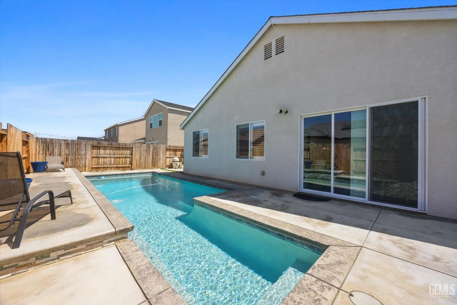 Bakersfield, California 93313, United States, 4 Bedrooms Bedrooms, ,3 BathroomsBathrooms,Residential,Active,116991