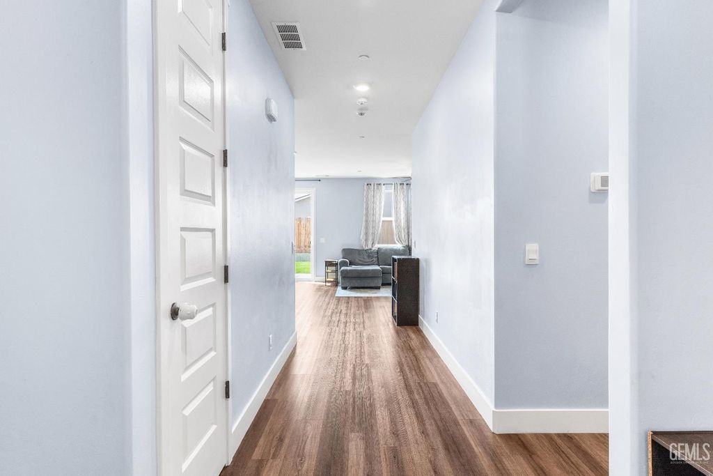 Photo of 7207 Shooting Star Court, Bakersfield, CA 93311 (MLS # 202511155)