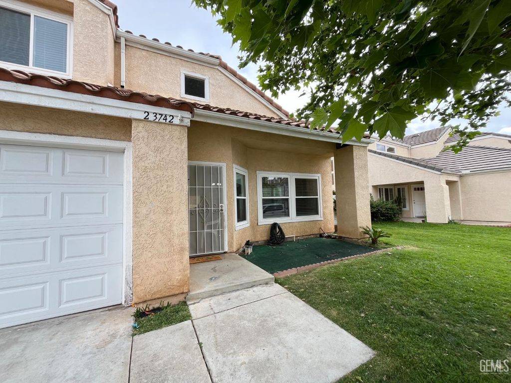 Photo of 23742 Bouquet Canyon Place, Moreno Valley, CA 92557 (MLS # 202603981)