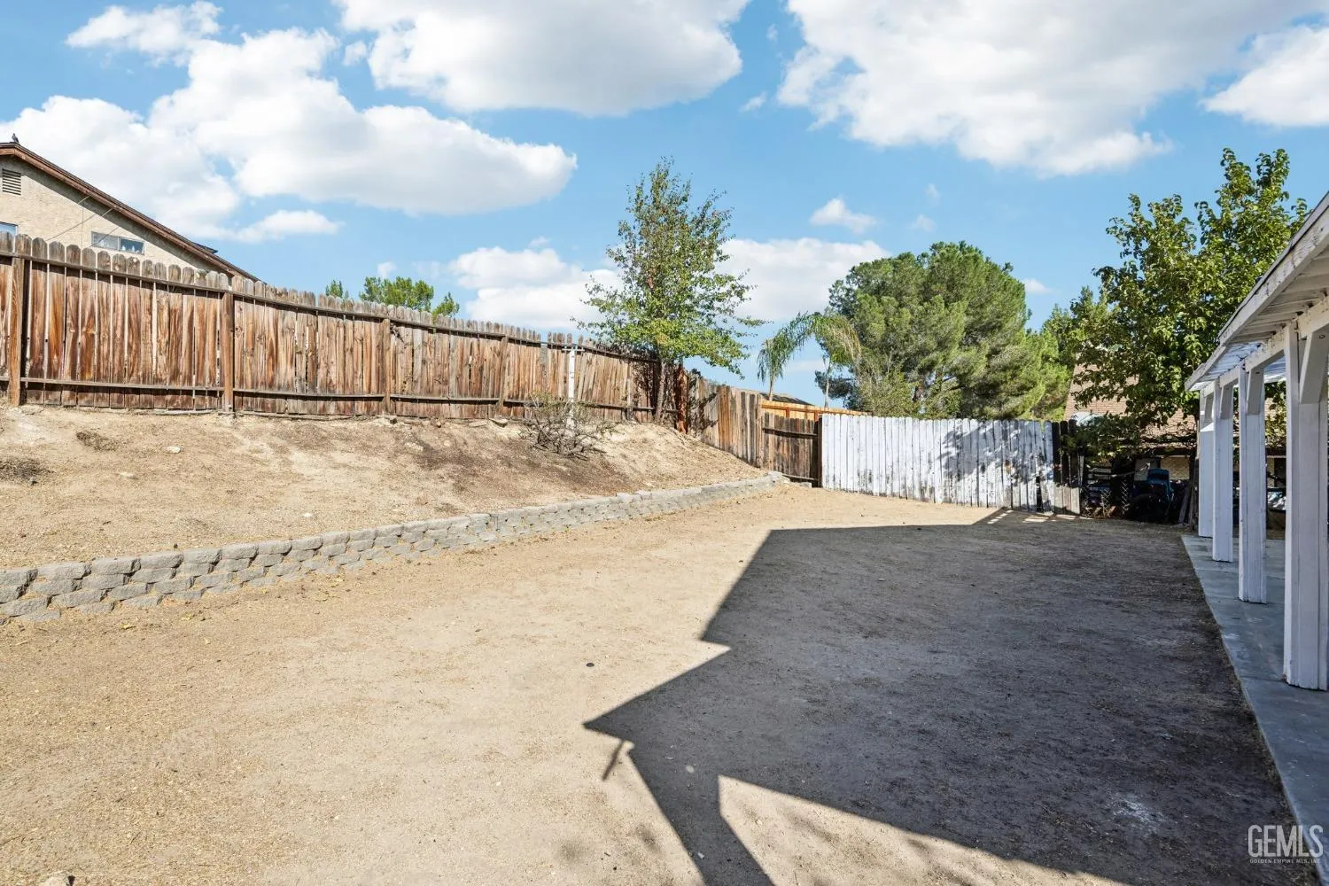 Palmdale, California 93550, United States, 3 Bedrooms Bedrooms, ,3 BathroomsBathrooms,Residential,Active,22684