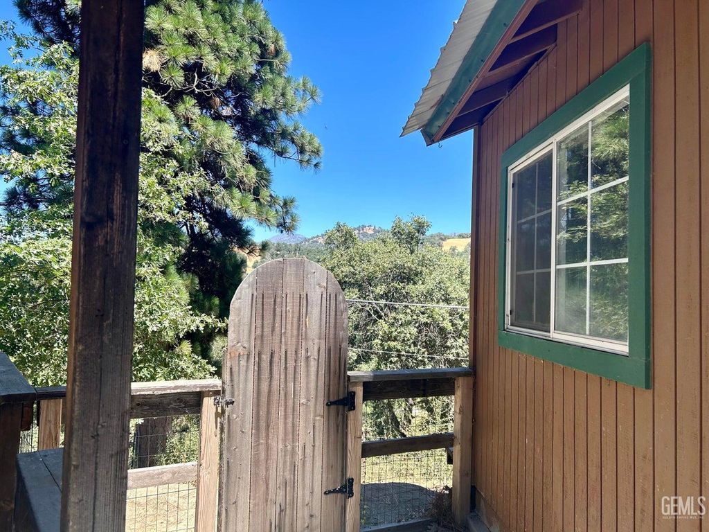 Photo of 45306 Rocking K Drive, Cal Hot Springs, CA 93207 (MLS # 202510839)