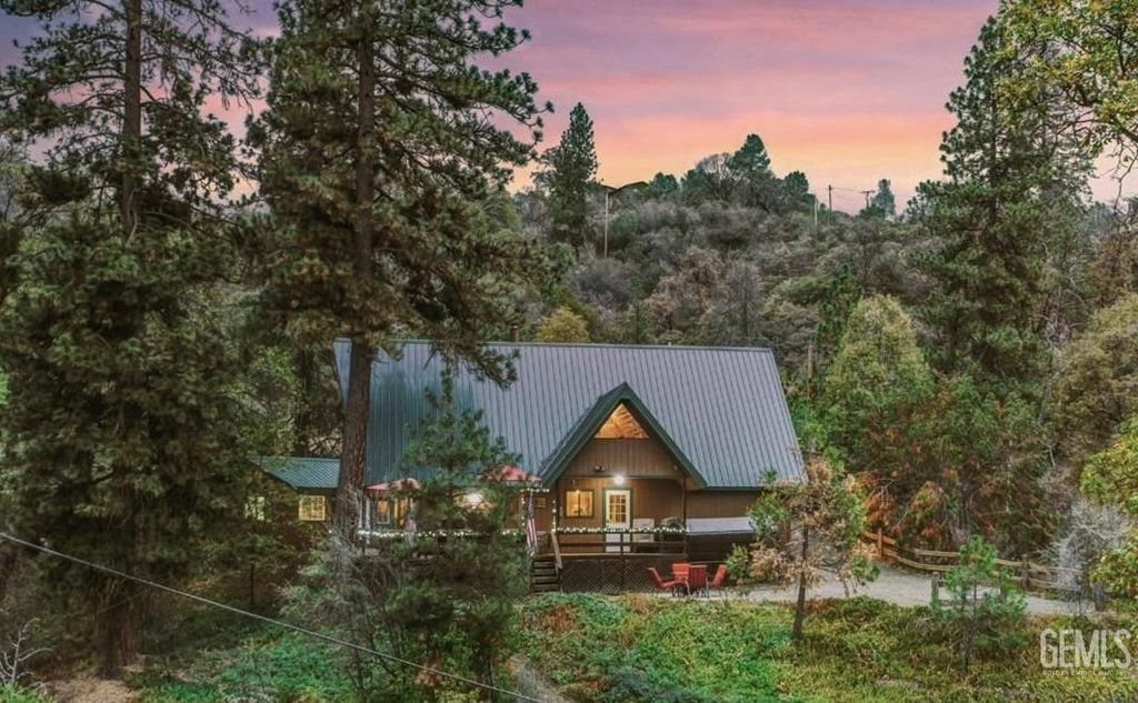 Photo of 45306 Rocking K Drive, Cal Hot Springs, CA 93207 (MLS # 202510839)