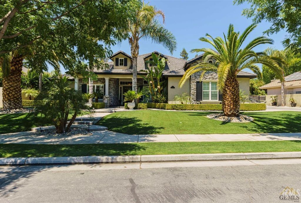 Photo of 11312 Harrington Street, Bakersfield, CA 93311 (MLS # 202600822)