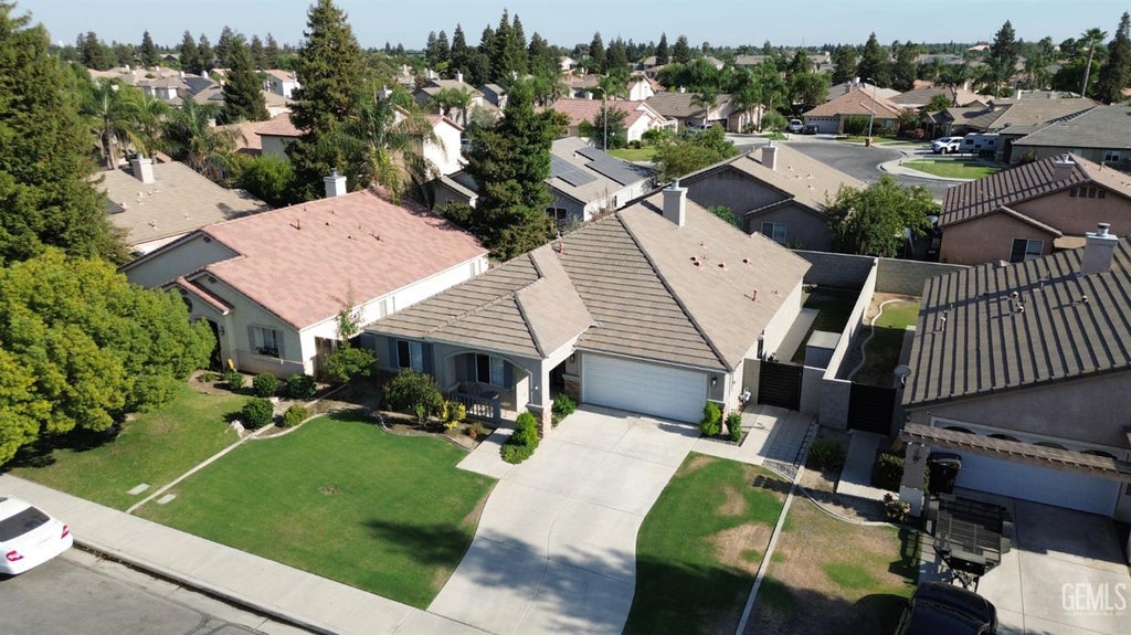 Photo of 11025 Tipperary Drive, Bakersfield, CA 93311 (MLS # 202608523)
