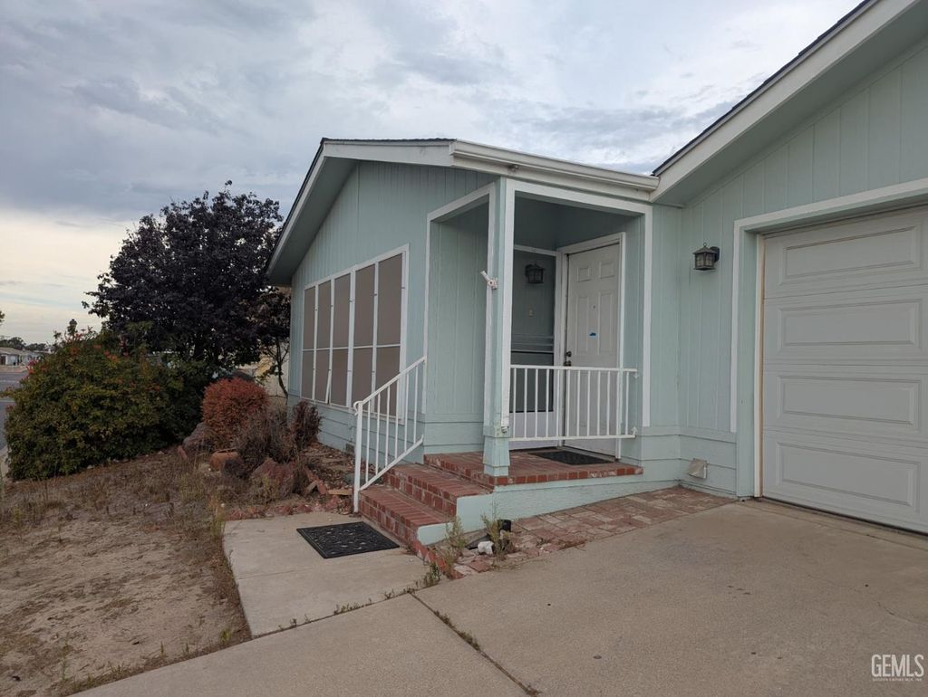 Photo of 3386 Greenacre Drive, Santa Maria, CA 93455 (MLS # 202510679)