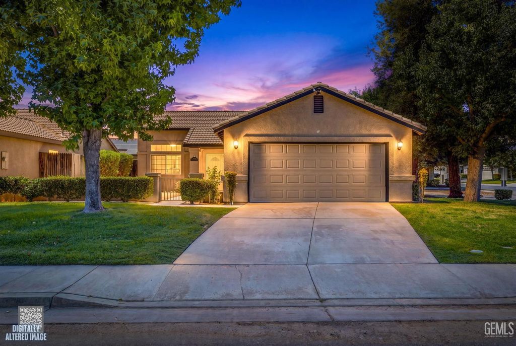 Photo of 5107 Mill Wheel Drive, Bakersfield, CA 93313 (MLS # 202607272)