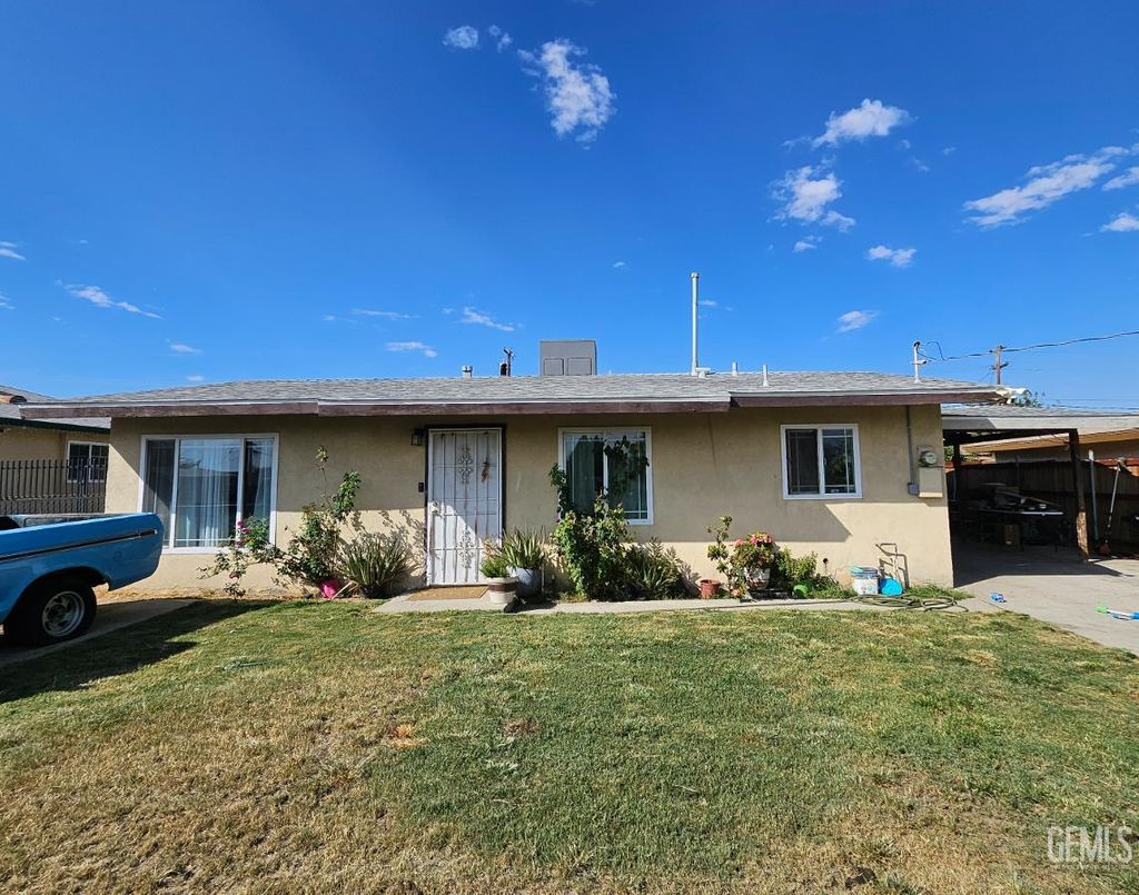 Photo of 3618 Tony Street, Bakersfield, CA 93306 (MLS # 202510858)