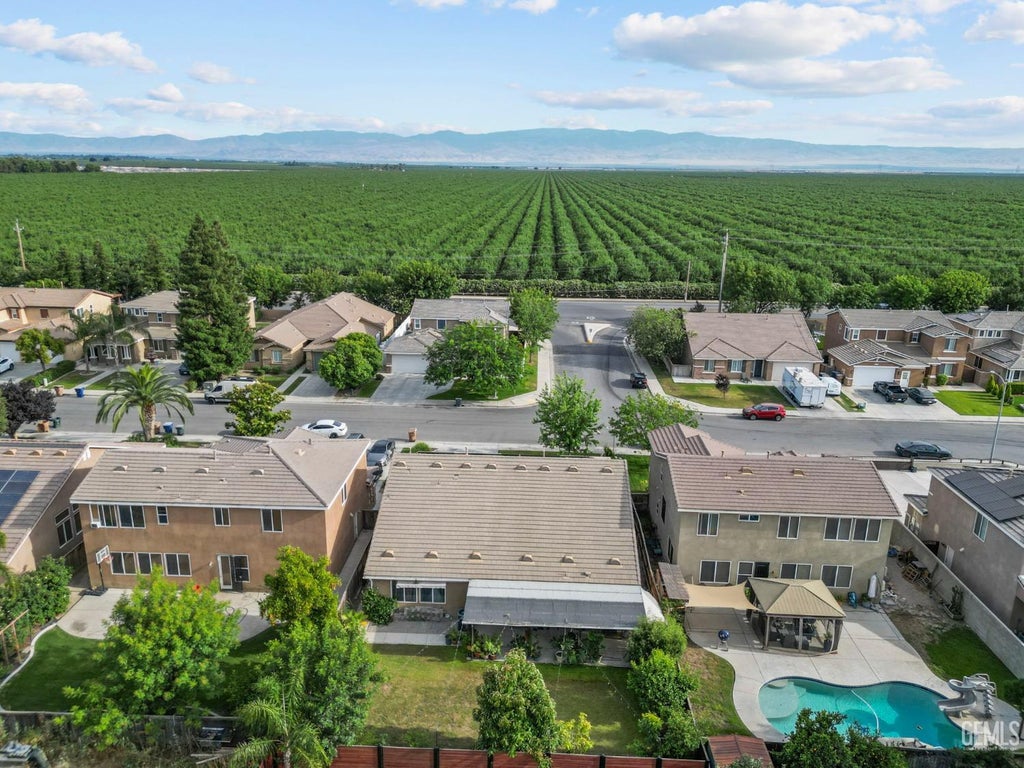 Photo of 11726 Christmas Rose Dr DR, Bakersfield, CA 93311 (MLS # 202605550)