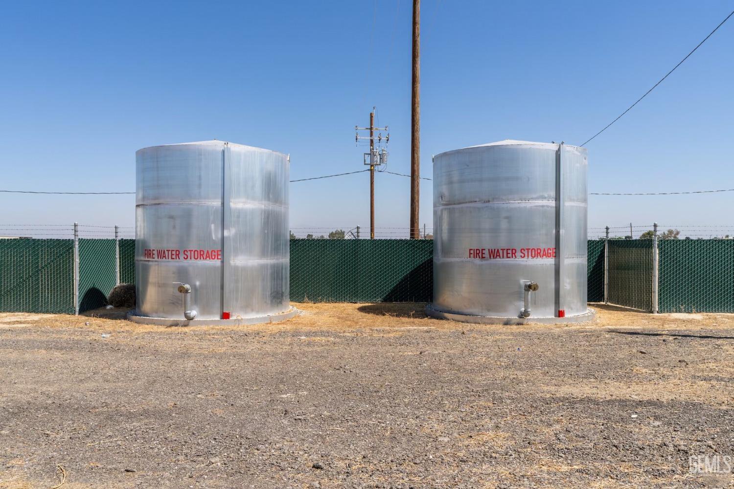 Bakersfield, California 93314, United States, ,Commercial,Active,64204