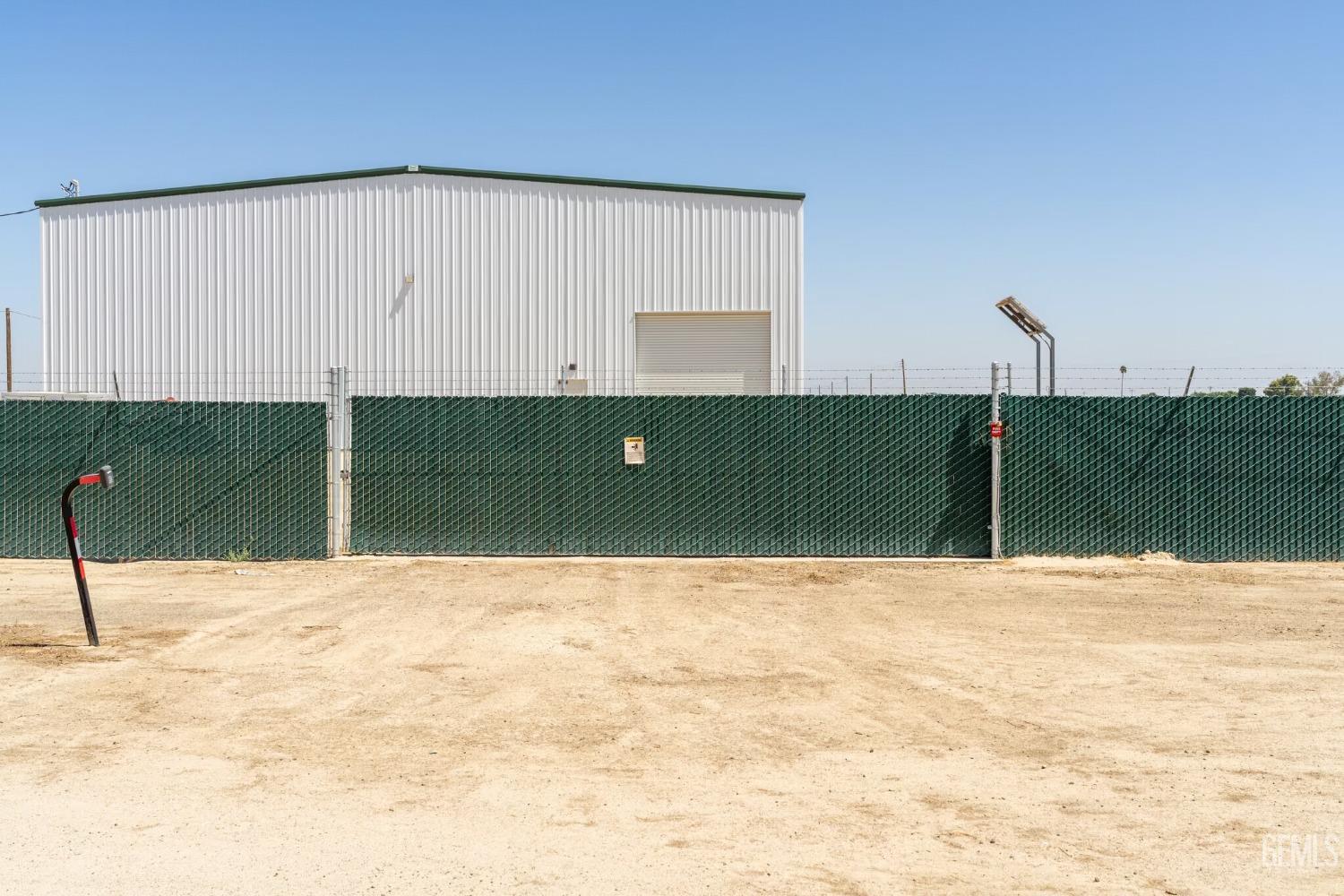 Bakersfield, California 93314, United States, ,Commercial,Active,64204