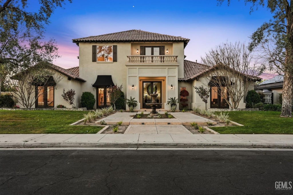 Photo of 15014 Thunder Valley Road, Bakersfield, CA 93314 (MLS # 202601933)