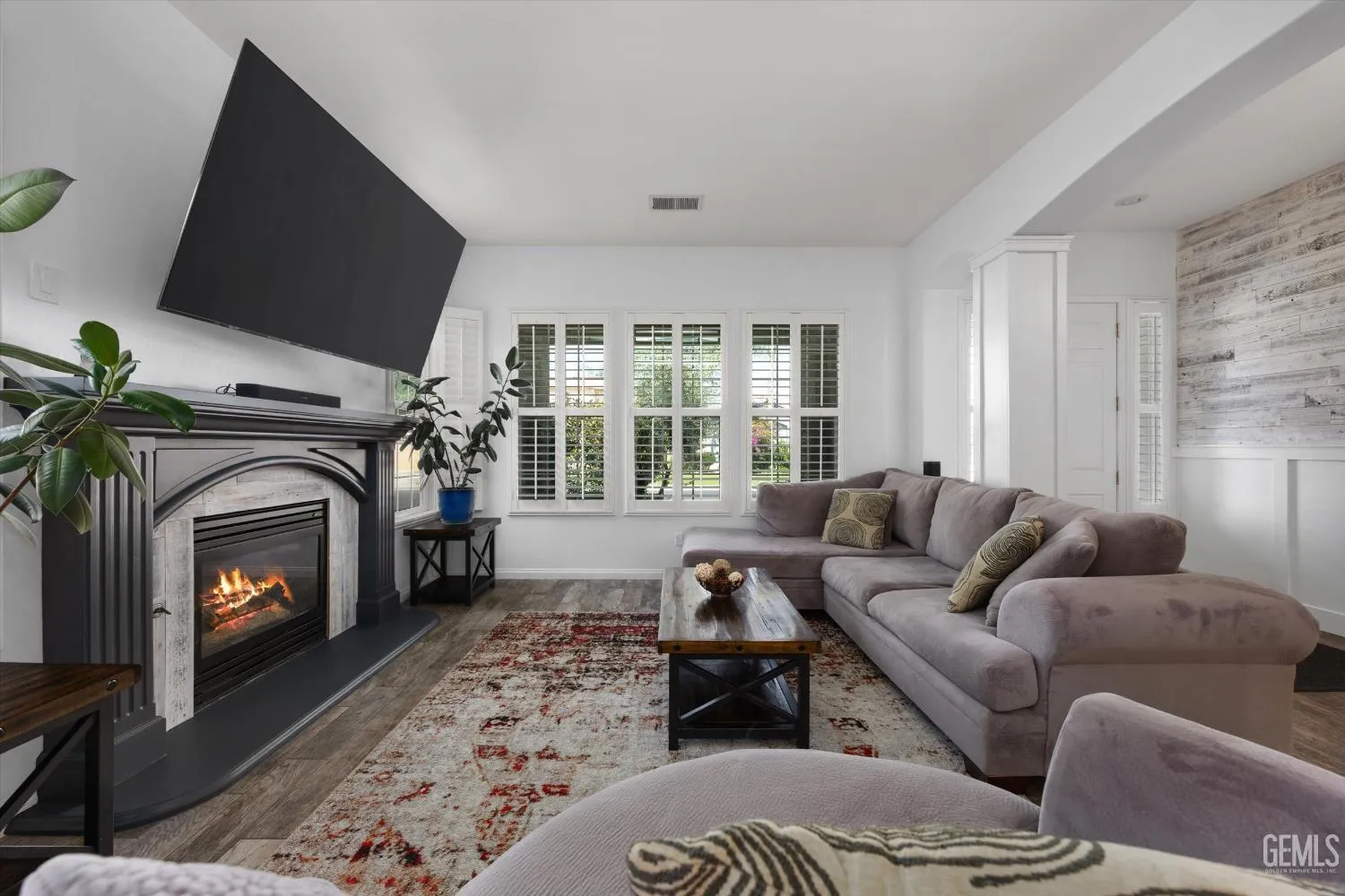 Bakersfield, California 93312, United States, 3 Bedrooms Bedrooms, ,3 BathroomsBathrooms,Residential,Active,216283