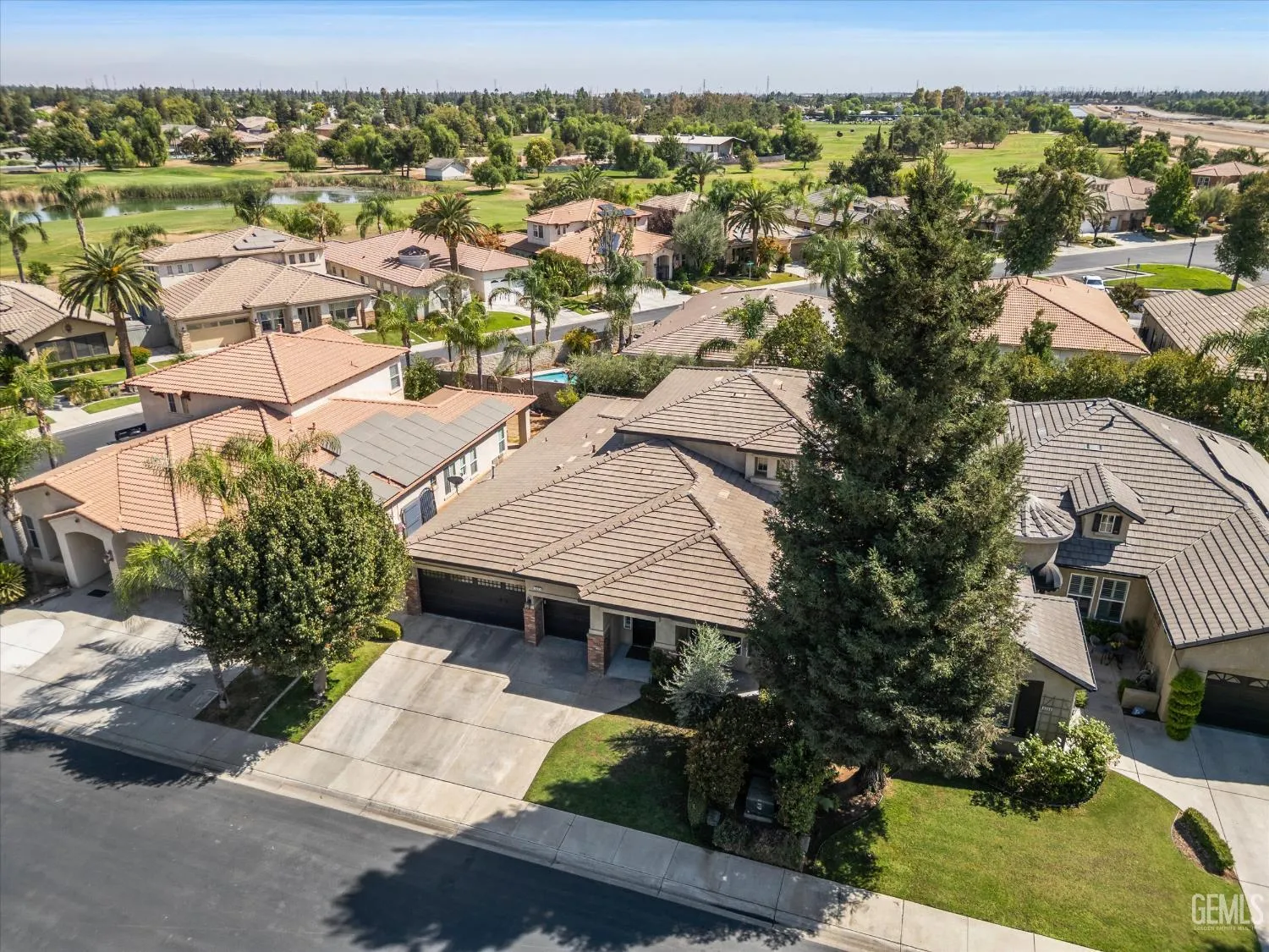 Bakersfield, California 93312, United States, 3 Bedrooms Bedrooms, ,3 BathroomsBathrooms,Residential,Active,216283