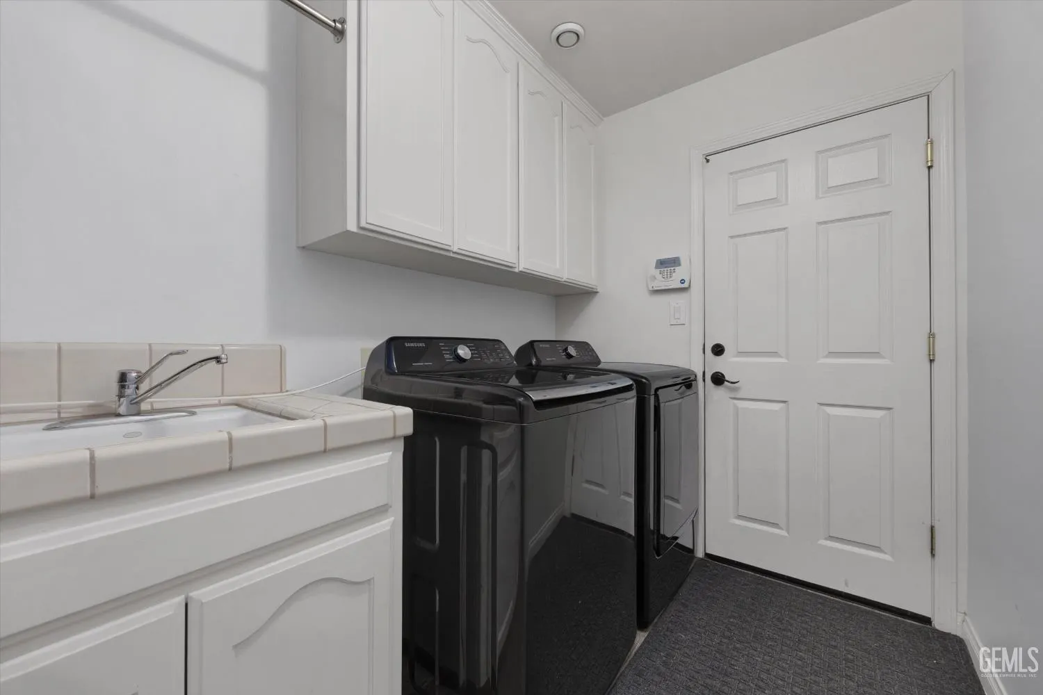 Bakersfield, California 93312, United States, 3 Bedrooms Bedrooms, ,3 BathroomsBathrooms,Residential,Active,216283