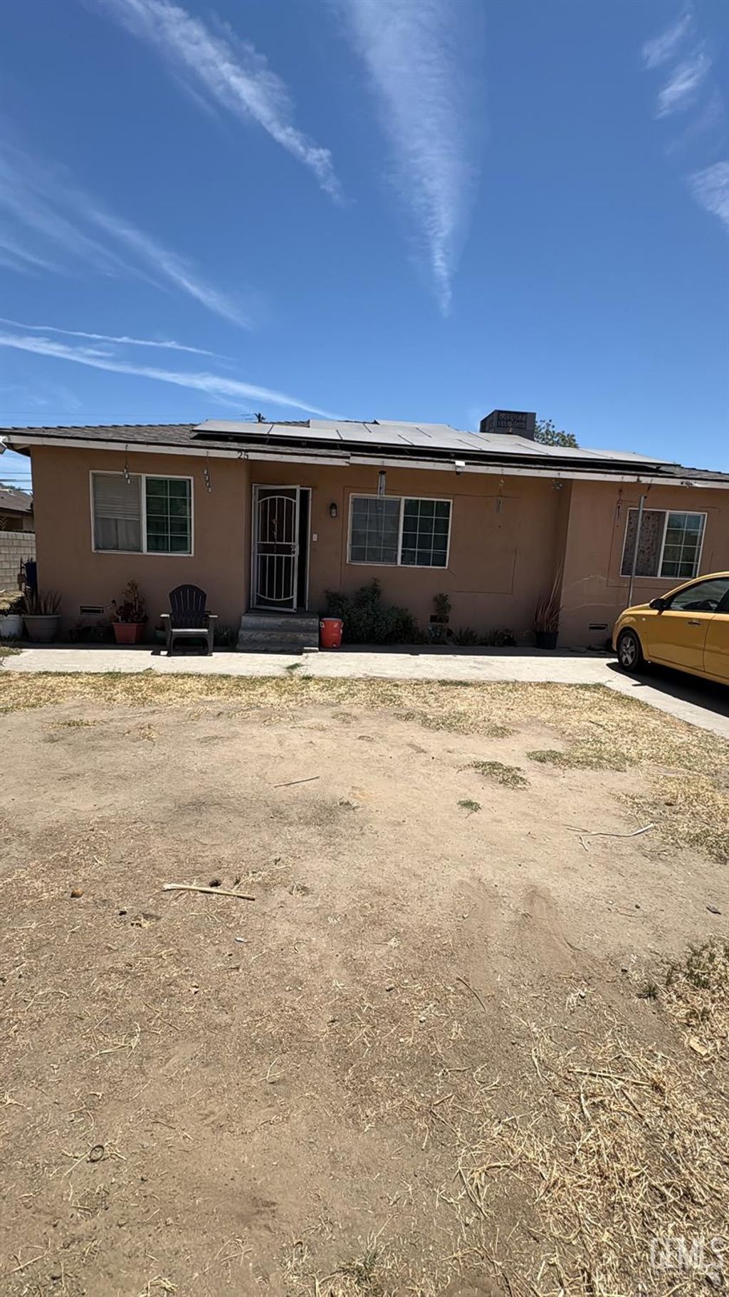 Photo of 25 Augusta Street, Bakersfield, CA 93307 (MLS # 202607643)