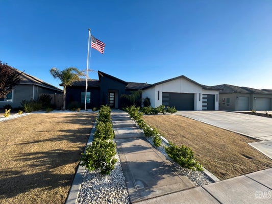 16525 CHLOE CT, BAKERSFIELD, CA 93314 - Image 35c79eefab8fbc0c2c1e60fbb0ee3570/1702098686