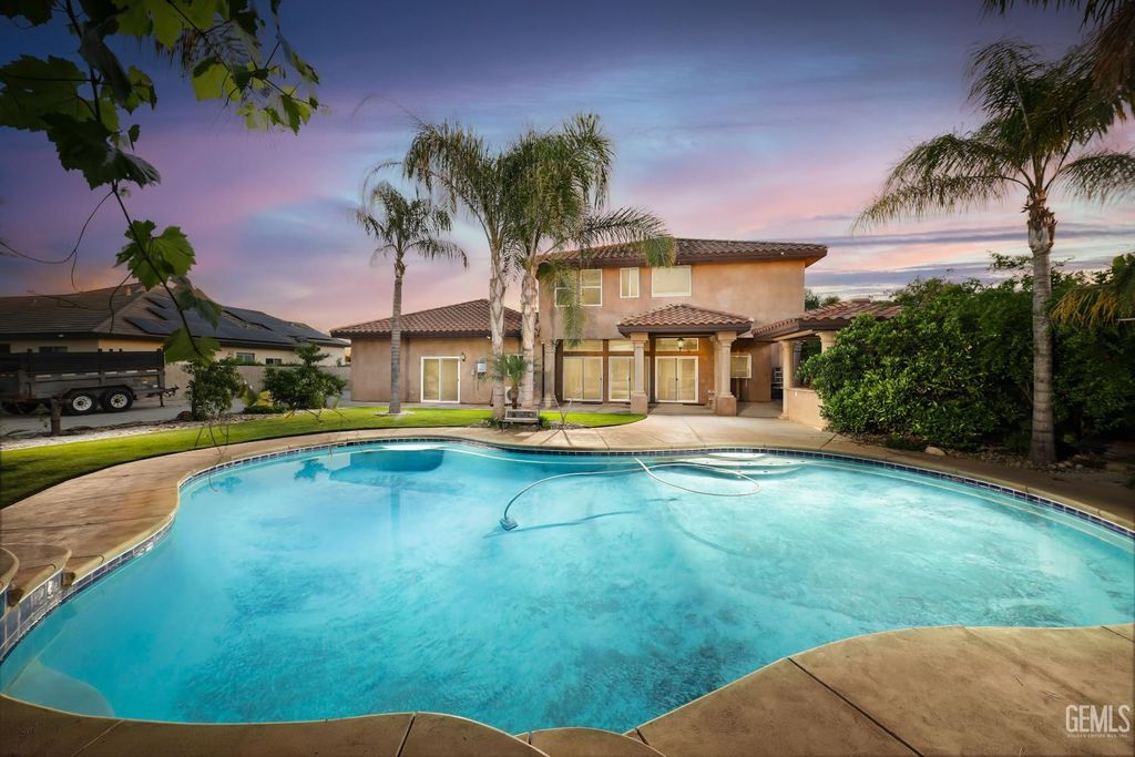 Photo of 14854 Tribute Way, Bakersfield, CA 93314 (MLS # 202603485)