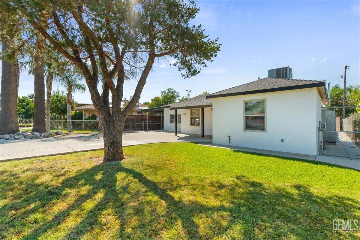 Bakersfield, California 93306, United States, 2 Bedrooms Bedrooms, ,1 BathroomBathrooms,Residential,Active,204559