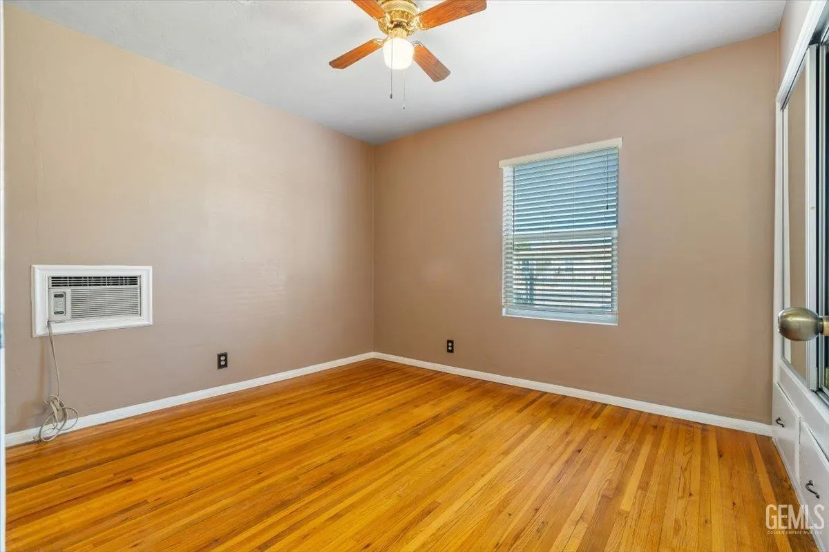 Bakersfield, California 93306, United States, 2 Bedrooms Bedrooms, ,1 BathroomBathrooms,Residential,Active,204559