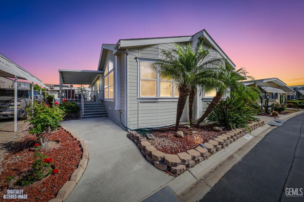 Photo of 250 E Telegraph Road #211, Fillmore, CA 93015 (MLS # 202604106)