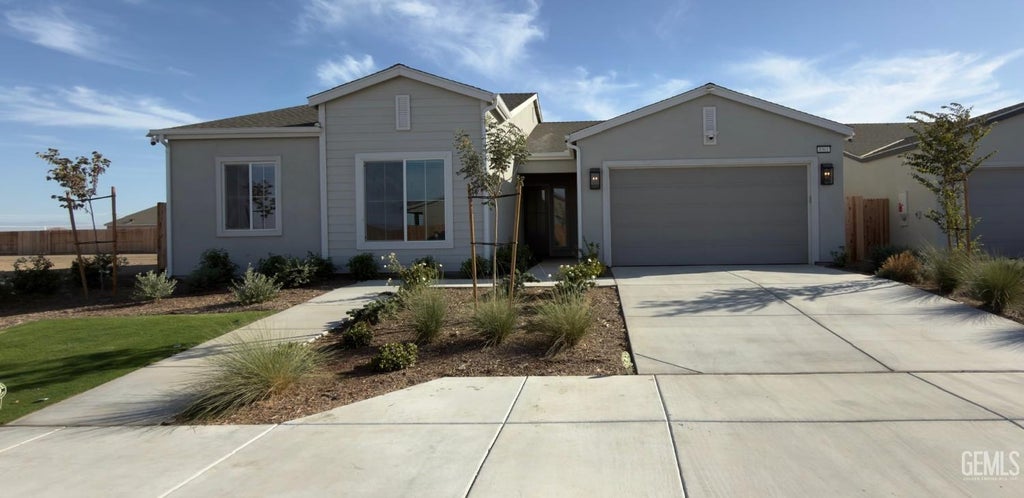 Photo of 8301 Merrion Square Avenue, Bakersfield, CA 93311 (MLS # 202610375)