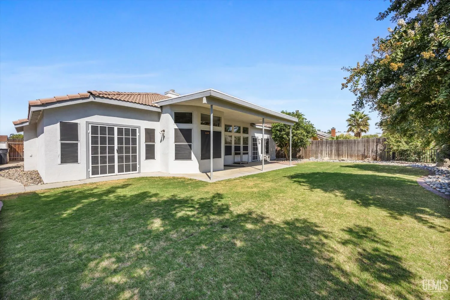 Bakersfield, California 93312, United States, 4 Bedrooms Bedrooms, ,2 BathroomsBathrooms,Residential,Active,212091