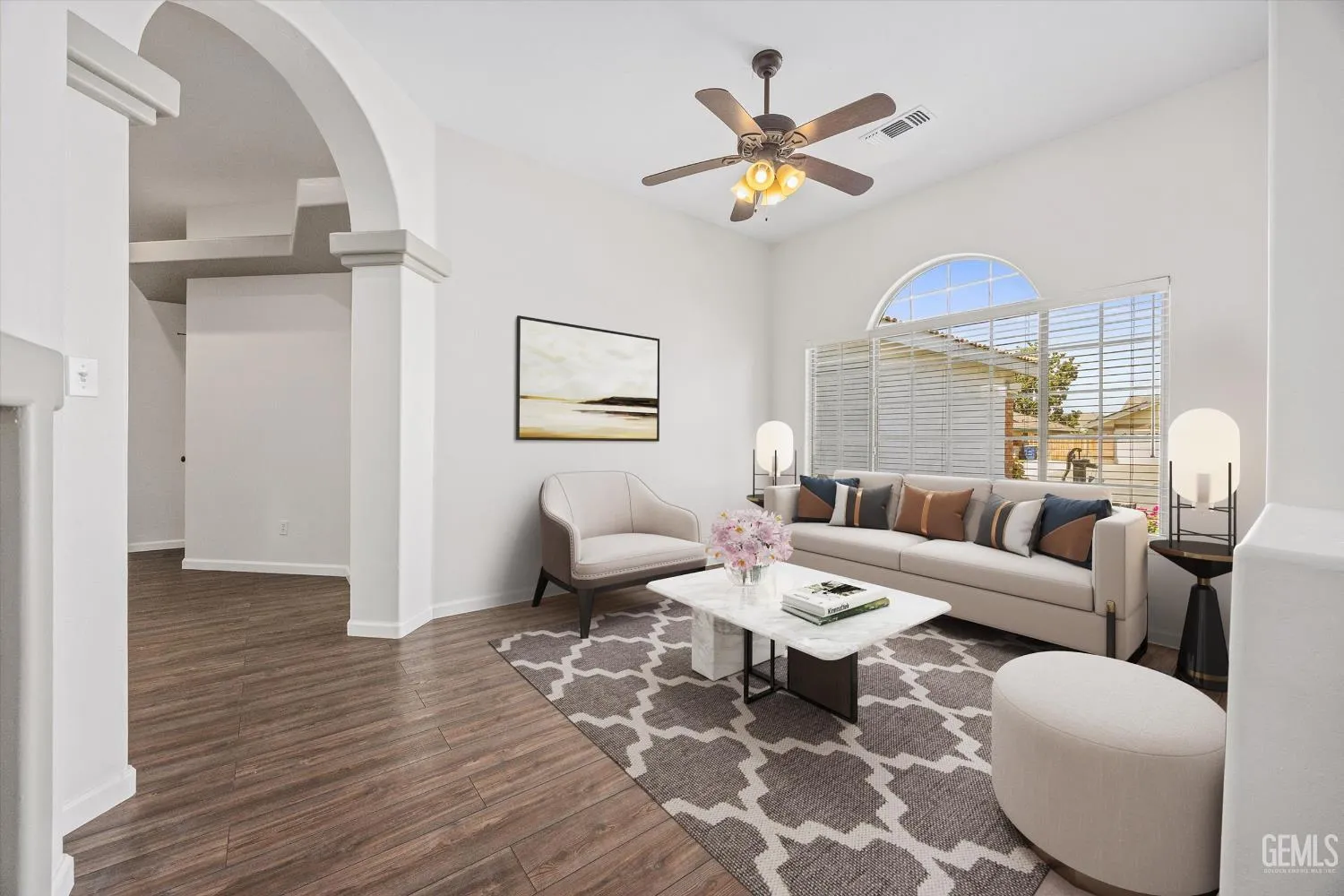 Bakersfield, California 93312, United States, 4 Bedrooms Bedrooms, ,2 BathroomsBathrooms,Residential,Active,212091