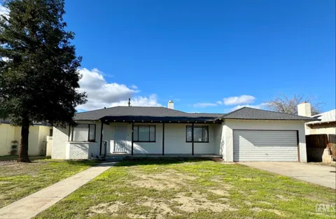 115 Olive Street, Bakersfield, CA 93304 - MLS#: 202504207