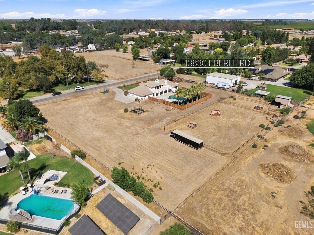 Photo of 13830 Eberle Road, Bakersfield, CA 93313 (MLS # 202609693)
