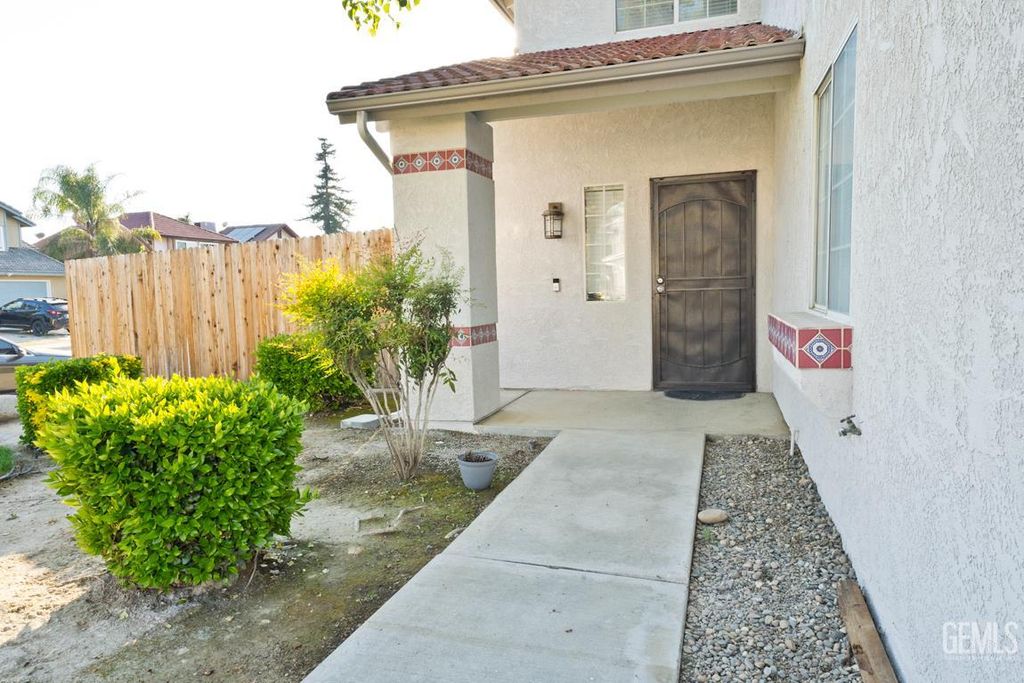 Photo of 2713 Pecangrove Drive, Bakersfield, CA 93311 (MLS # 202603027)