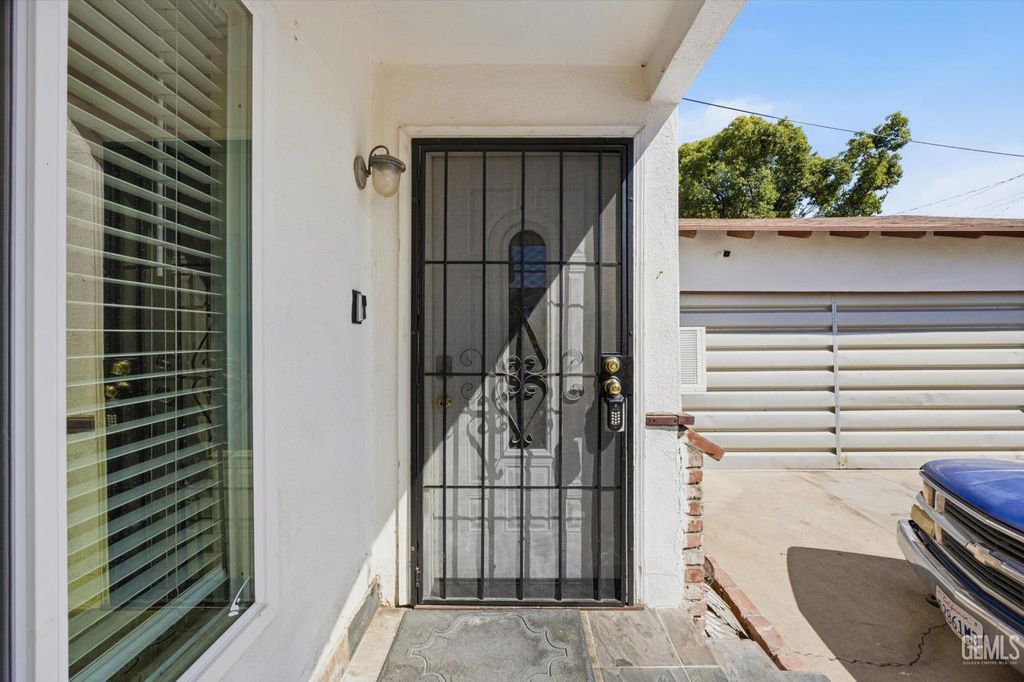 Photo of 4861 Putter Lane, Bakersfield, CA 93308 (MLS # 202605345)