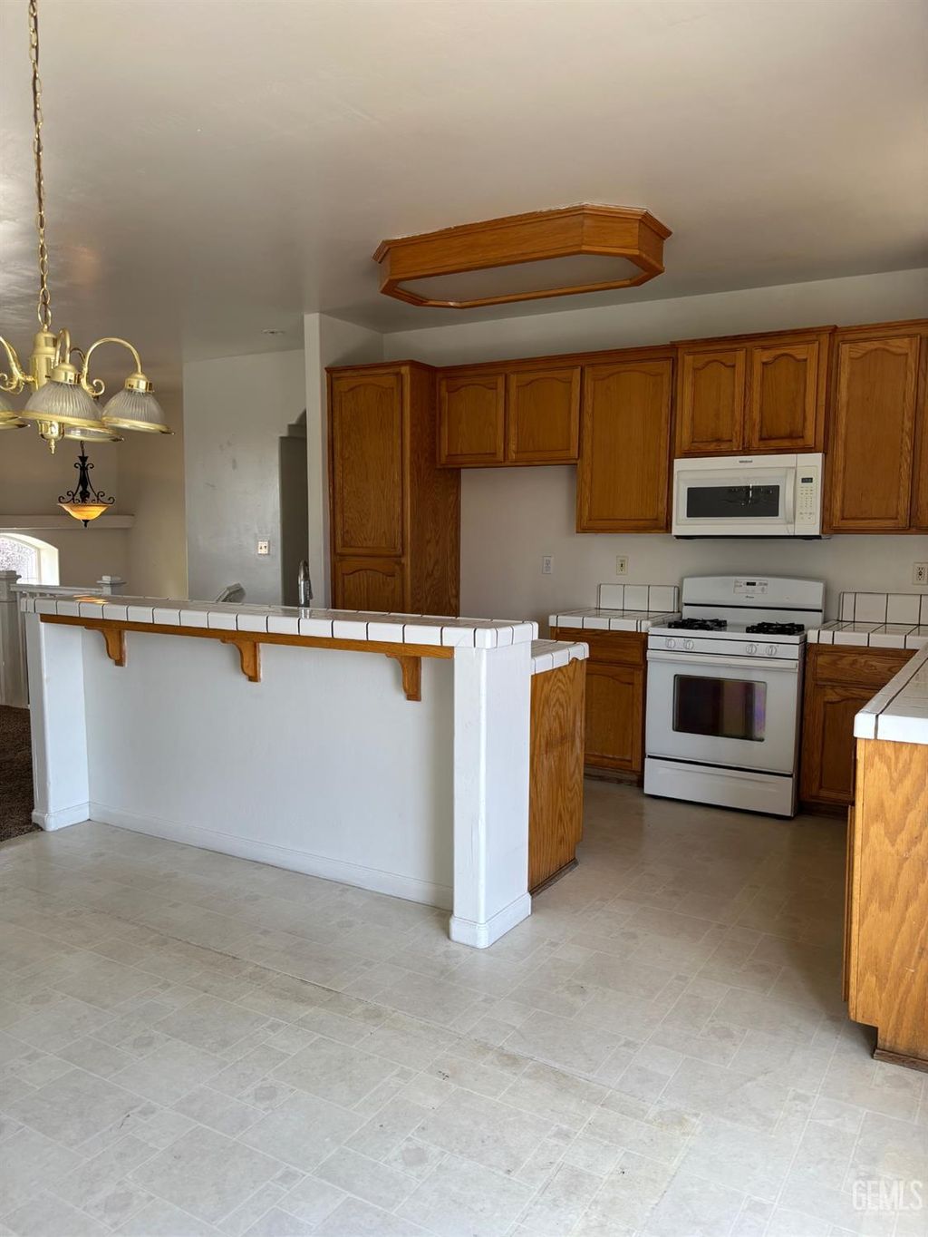 Photo of 407 Brite Meadow Court, Bakersfield, CA 93308 (MLS # 202605306)