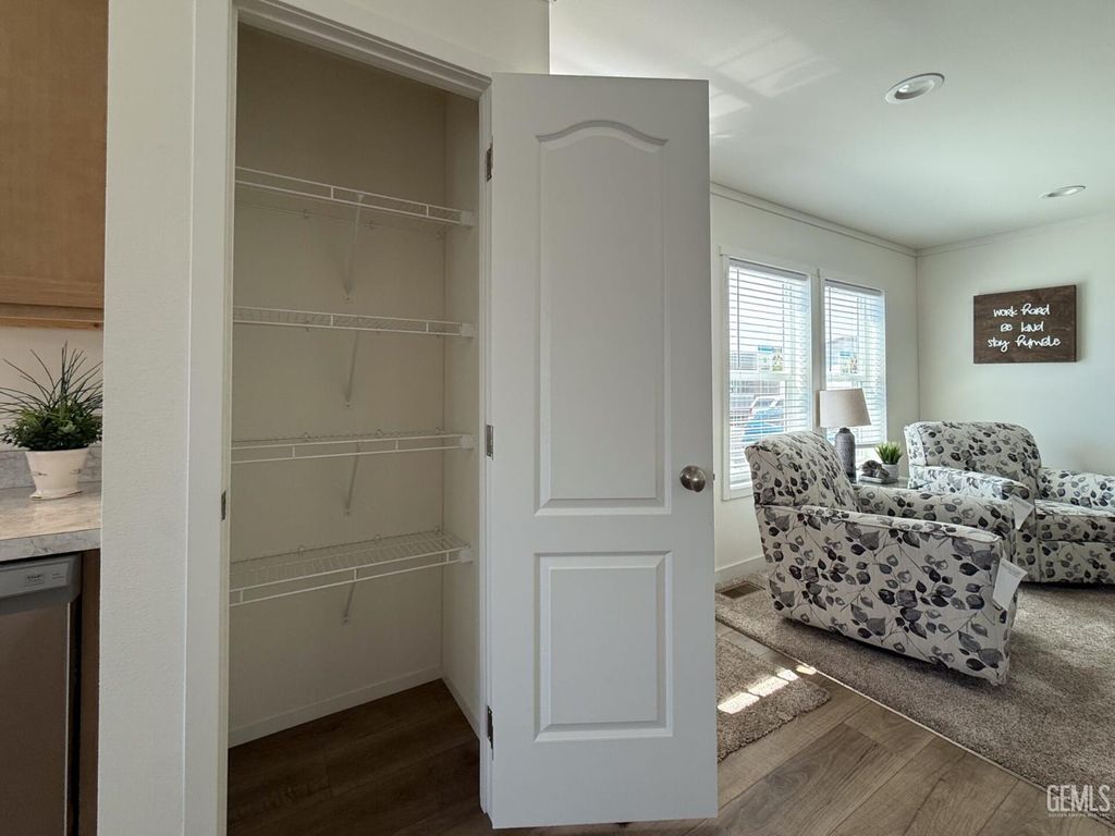 Photo of 21 Northrup Street, Bakersfield, CA 93307 (MLS # 202603970)