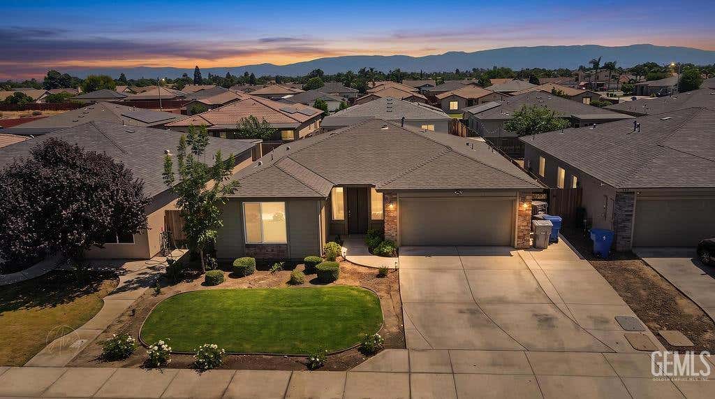 Photo of 0 1309 Eagle Creek St ST, Bakersfield, CA 93307 (MLS # 202607538)
