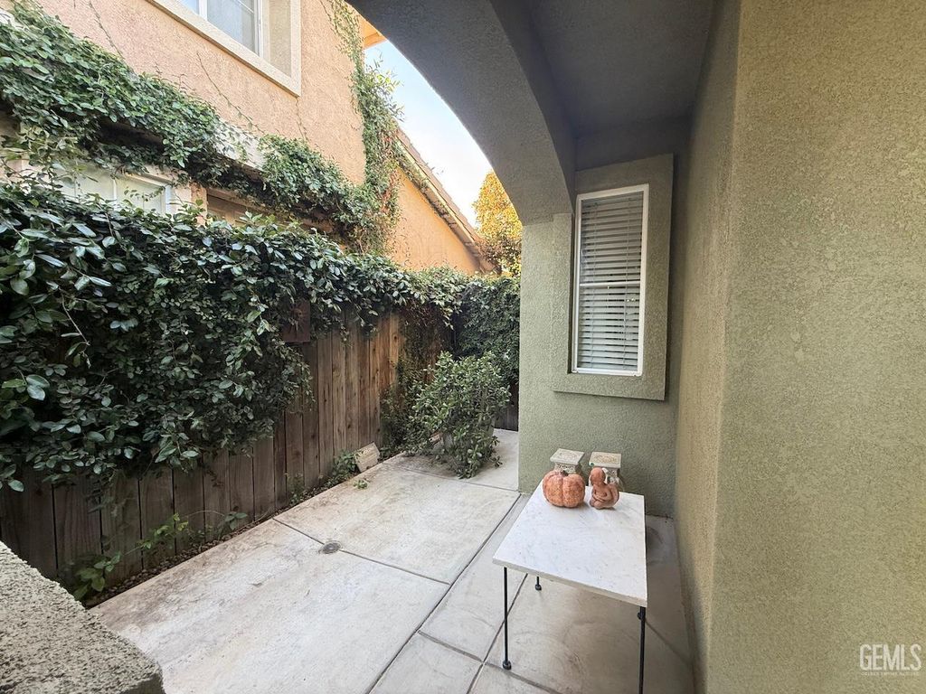Photo of 11912 Grecian Laurel Drive, Bakersfield, CA 93311 (MLS # 202603749)
