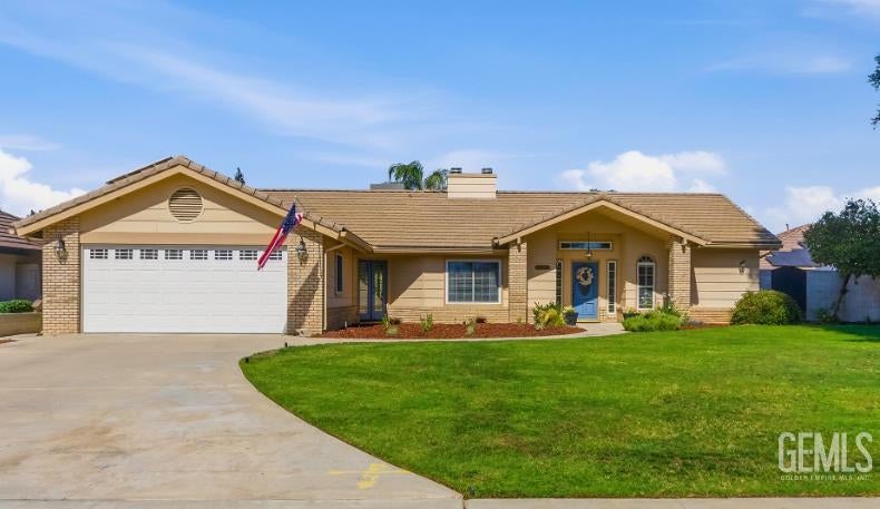 Photo of 7009 Etter Street, Bakersfield, CA 93308 (MLS # 202605298)