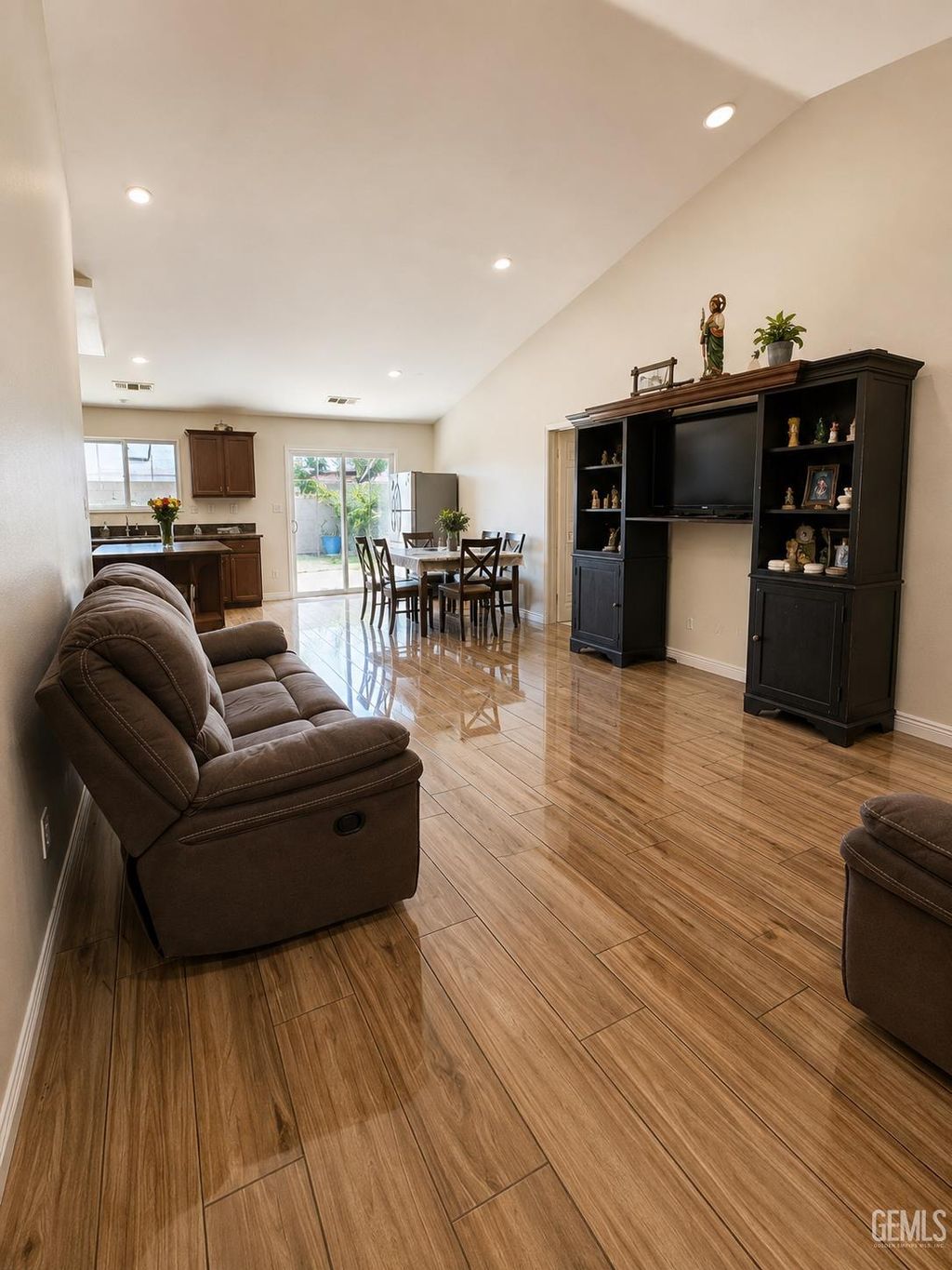 Photo of 5214 Baja Drive, Bakersfield, CA 93307 (MLS # 202607428)