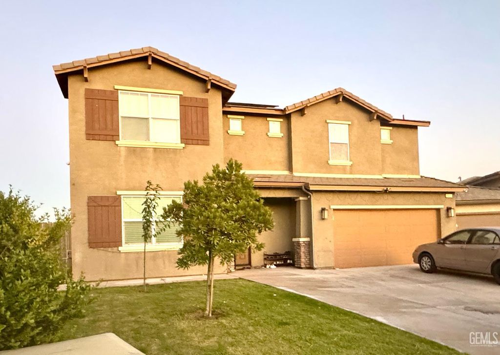 Photo of 7420 Echo Creek Lane, Bakersfield, CA 93313 (MLS # 202511403)