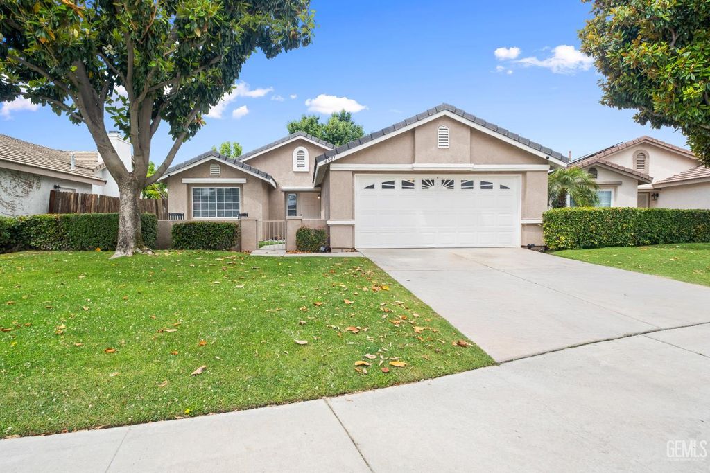 Photo of 0 4911 Otters Meadow Dr DR, Bakersfield, CA 93313 (MLS # 202604905)