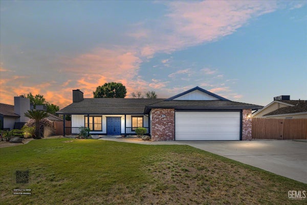 11513 JENLEE AVE, BAKERSFIELD, CA 93312 - Image 4fcaac863ebc9fa4d96fc0b480910f16/4057864837