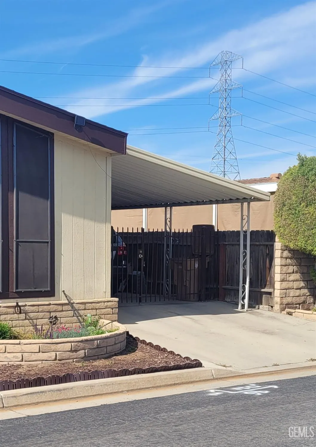 Bakersfield, California 93301, United States, 2 Bedrooms Bedrooms, ,2 BathroomsBathrooms,Residential,Active,90390