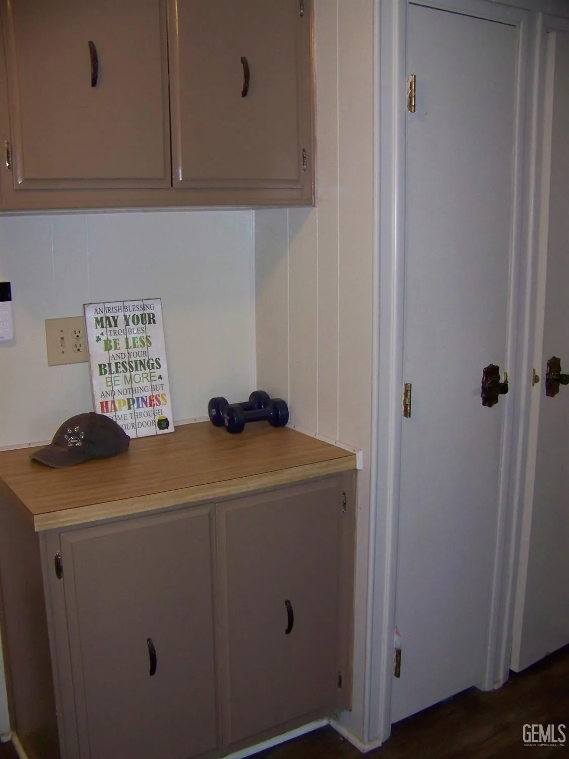 Bakersfield, California 93301, United States, 2 Bedrooms Bedrooms, ,2 BathroomsBathrooms,Residential,Active,90390