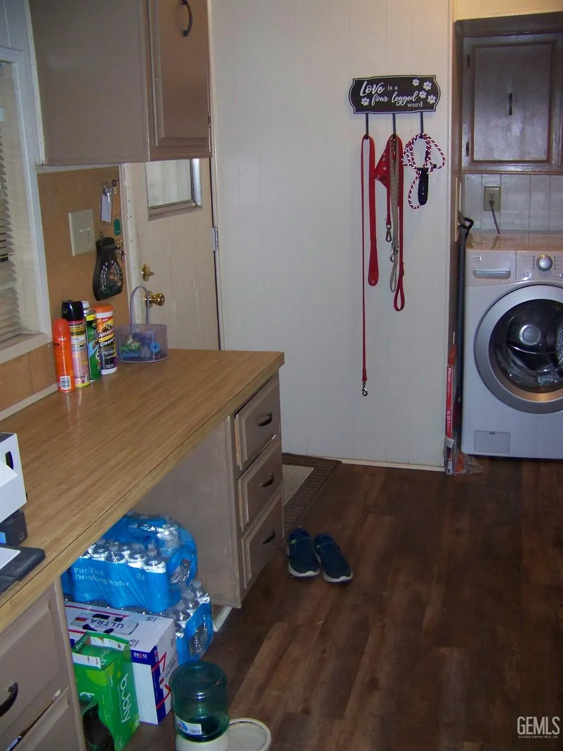 Bakersfield, California 93301, United States, 2 Bedrooms Bedrooms, ,2 BathroomsBathrooms,Residential,Active,90390